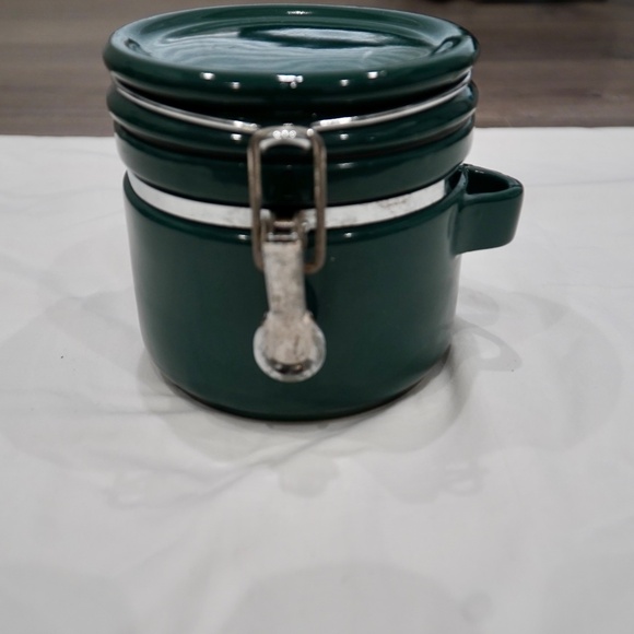Glass Forest Green Air Tight Container with hinge - Picture 10 of 13